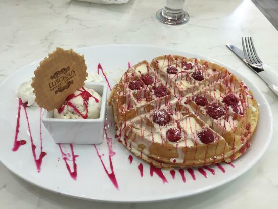 Luscious Dessert Lounge