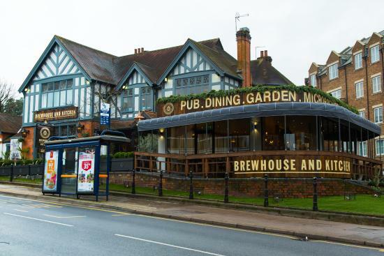 Brewhouse & Kitchen
